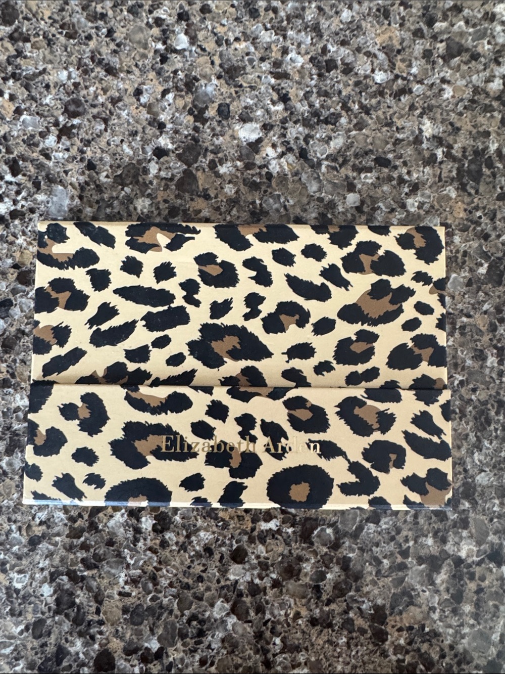 NEW Elizabeth Arden Leopard-Print Makeup Eyeshadow Palette w/12 eyeshadows